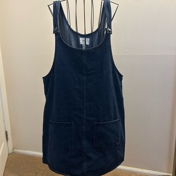 Forever 21 Dresses & Skirts - Forever 21 Blue Denim Overall Dress